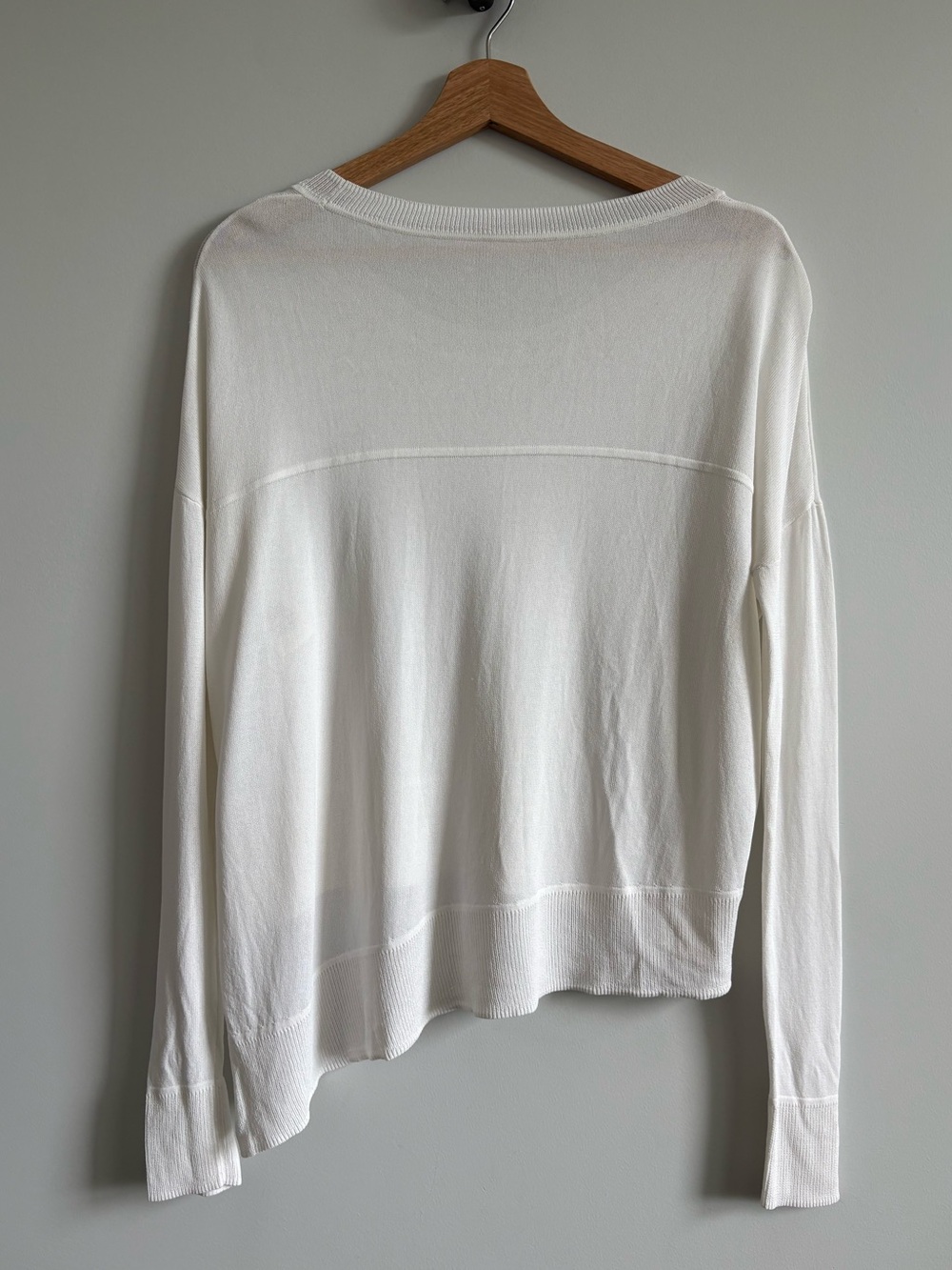 Aritzia Wilfred Librement Asymmetrical White Knit Top - Picture 8 of 8